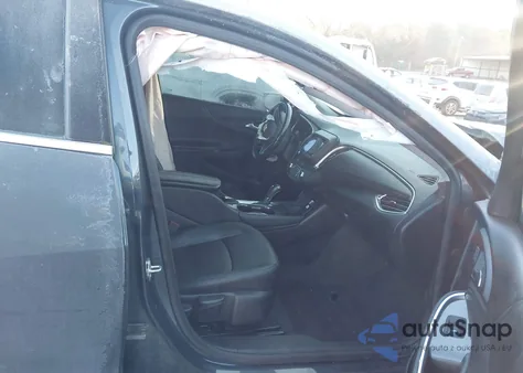 2020 Chevrolet Malibu Fwd Lt z USA, uszkodzony, nr VIN 1G1ZD5ST0LF096061